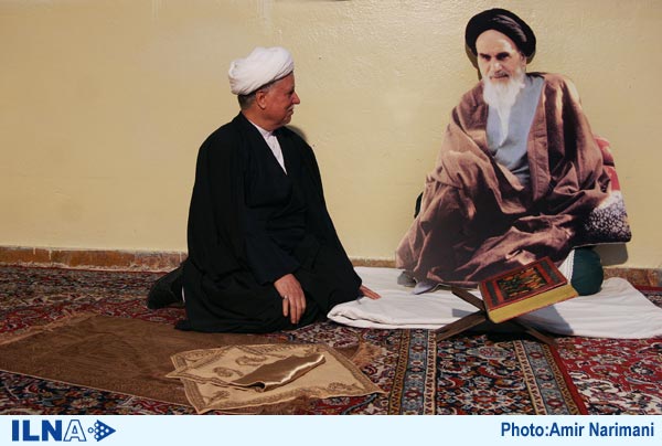 هاشمی رفسنجانی + امام مقوایی